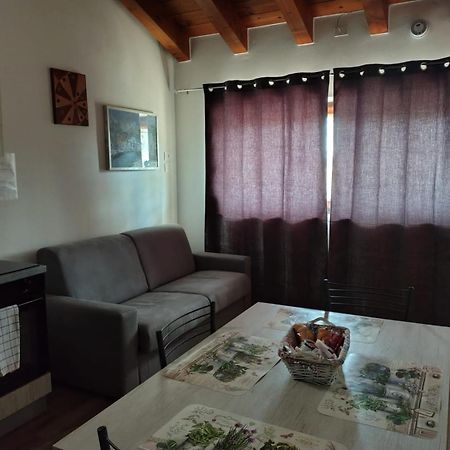 Montecchia di Crosara Casa Oliver מראה חיצוני תמונה