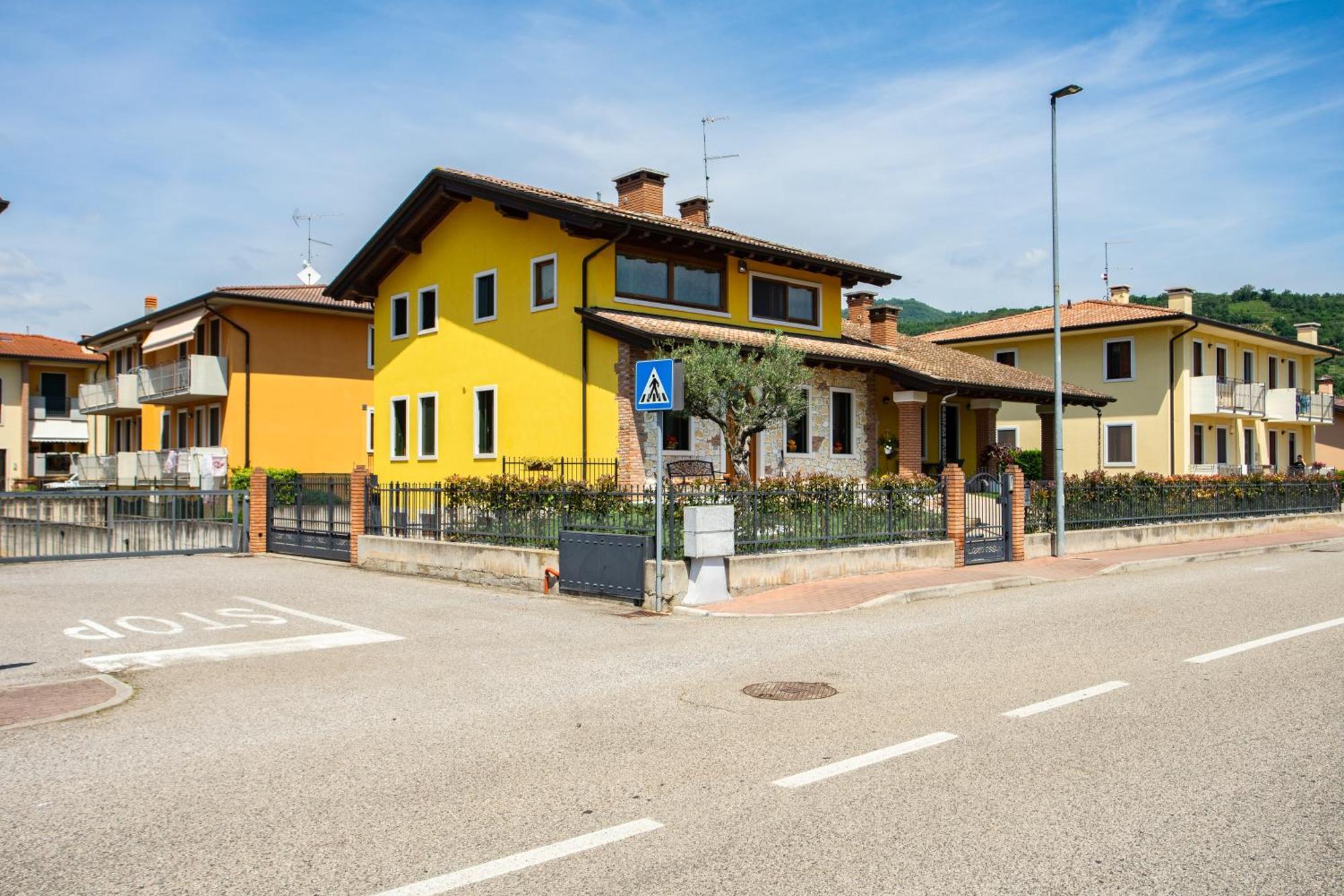 Montecchia di Crosara Casa Oliver חדר תמונה