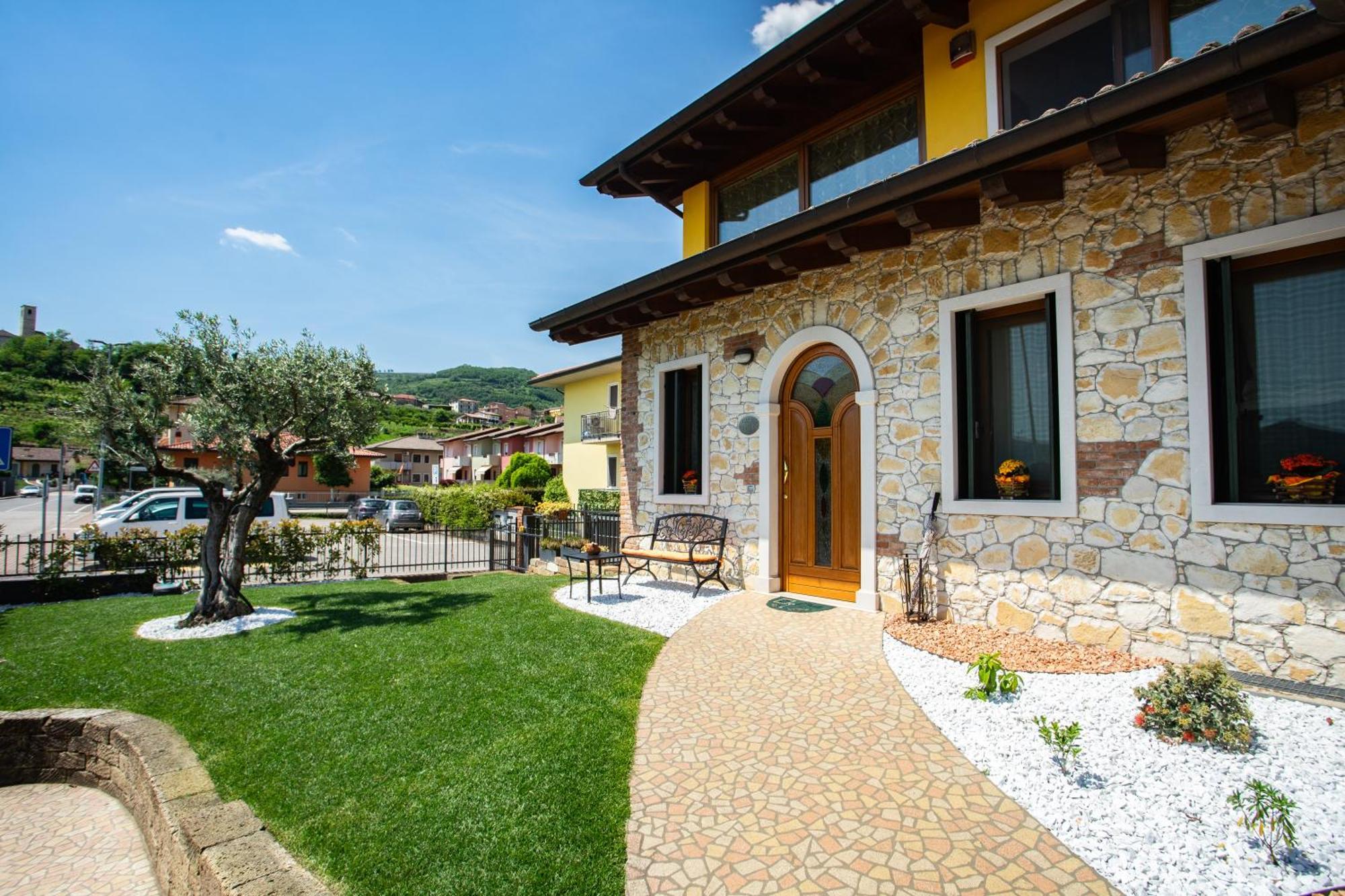 Montecchia di Crosara Casa Oliver חדר תמונה